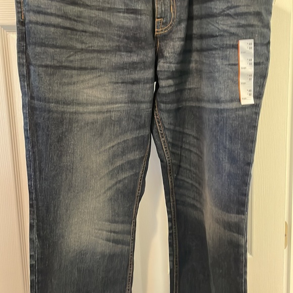 NWT Mens Straight Leg Jeans 40X32 - Picture 2 of 8